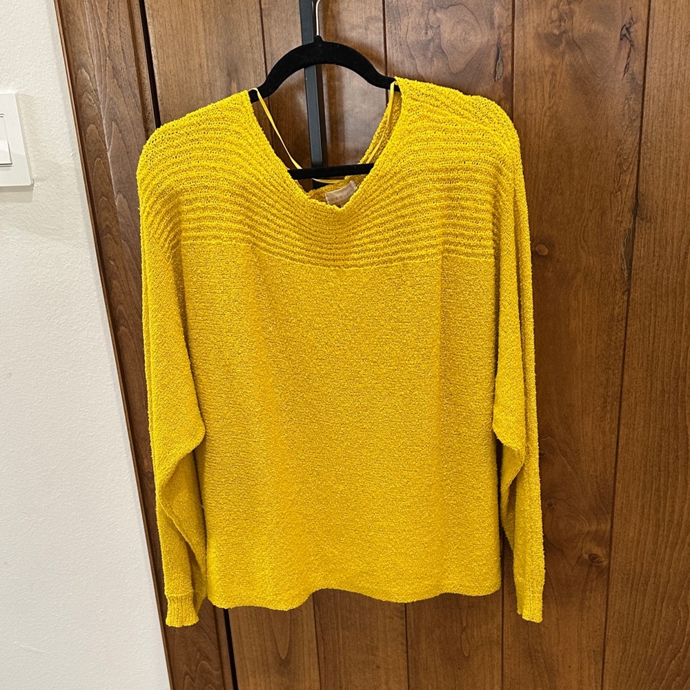 Caslon V-Neck Sweater in Sunny Yellow
